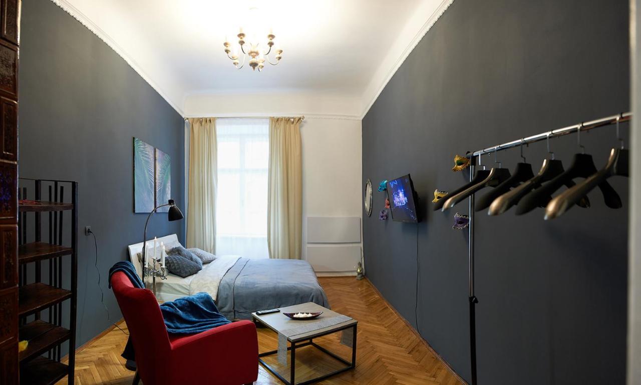 Stylish Apartments In The Center Lviv Dış mekan fotoğraf