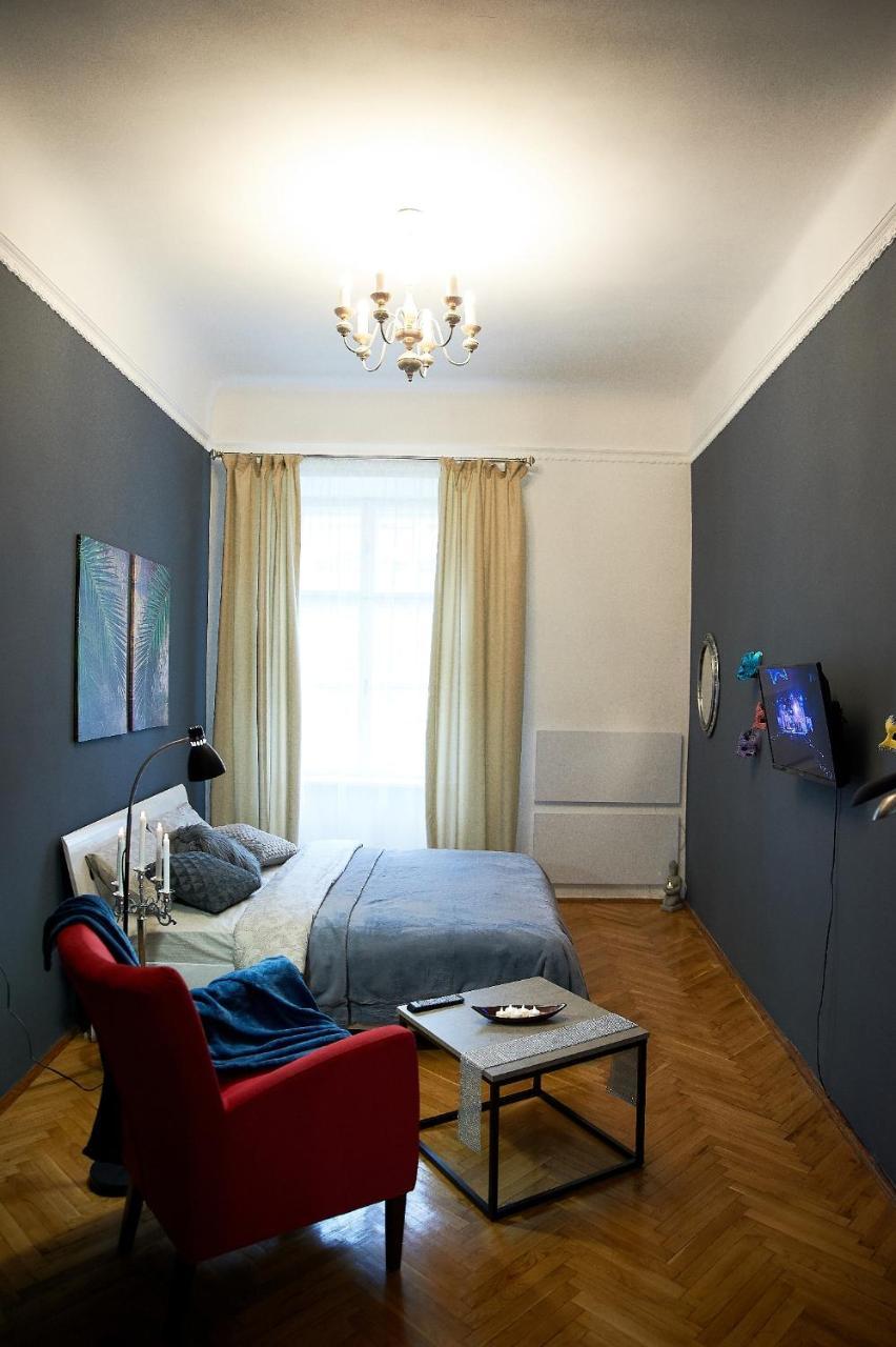 Stylish Apartments In The Center Lviv Dış mekan fotoğraf